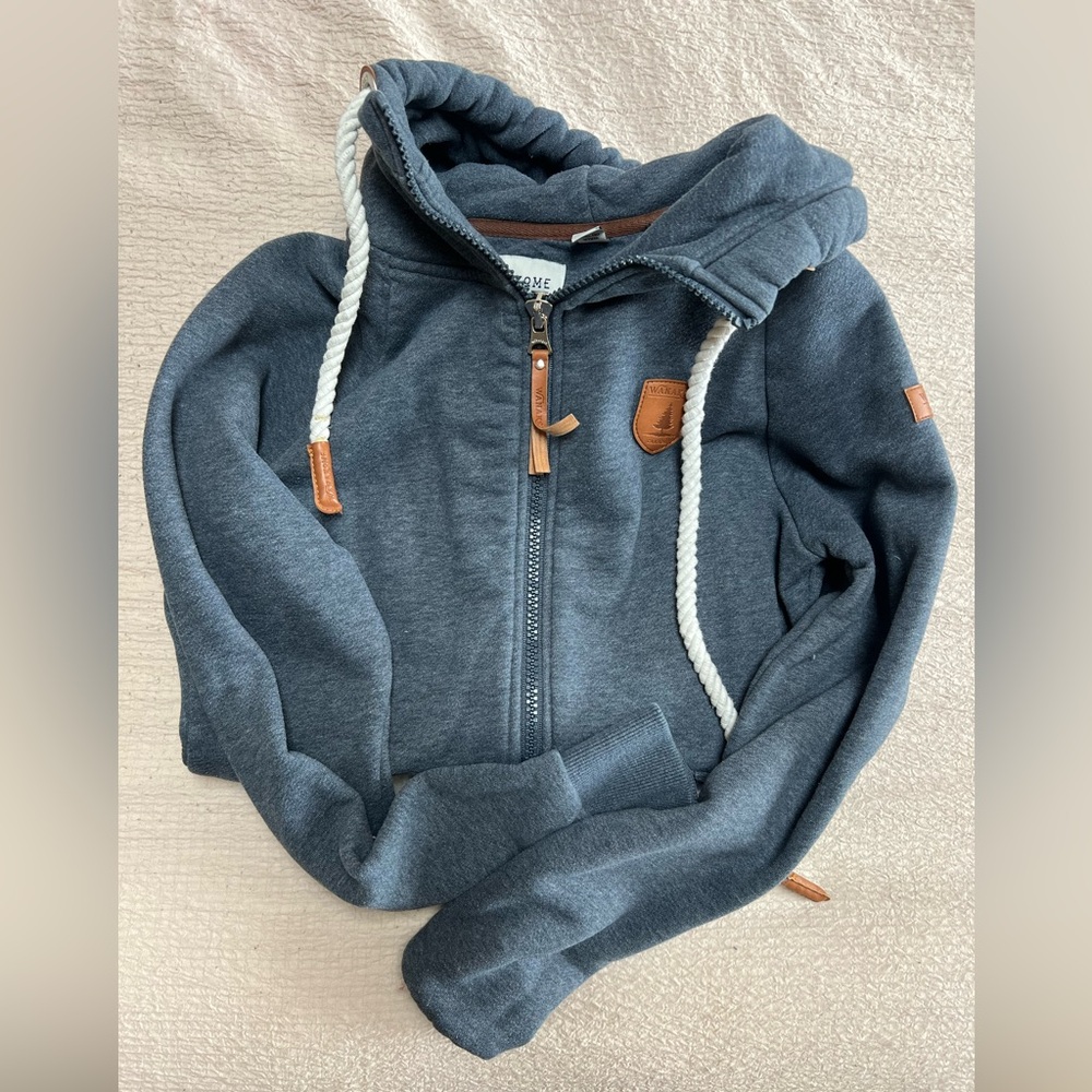 Wanakome Heather Blue Zip Up Coastal Nautical Sweatshirt